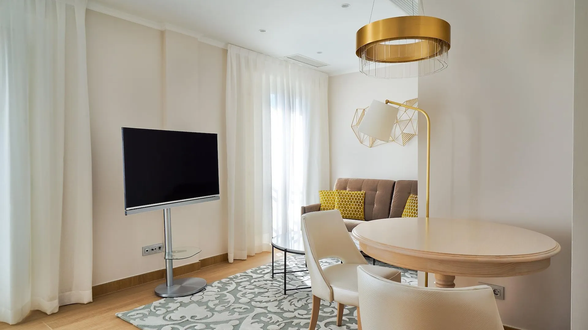 Апартаменты Tandem Soho Suites Малага