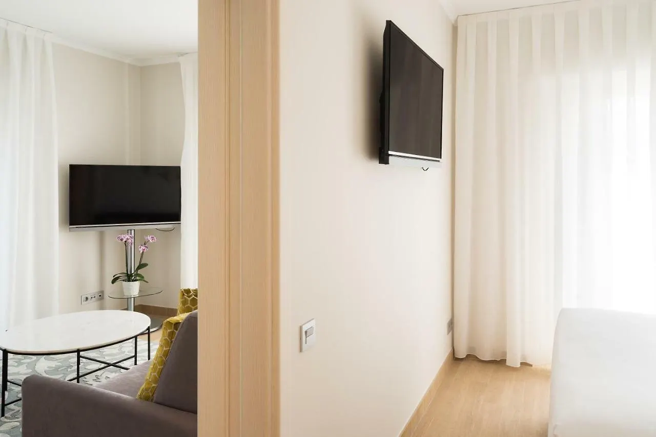 Апартаменты Tandem Soho Suites Малага